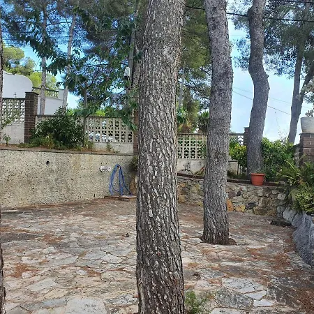Cerca A La Playa Con Jardin Y Barbacoa 別荘